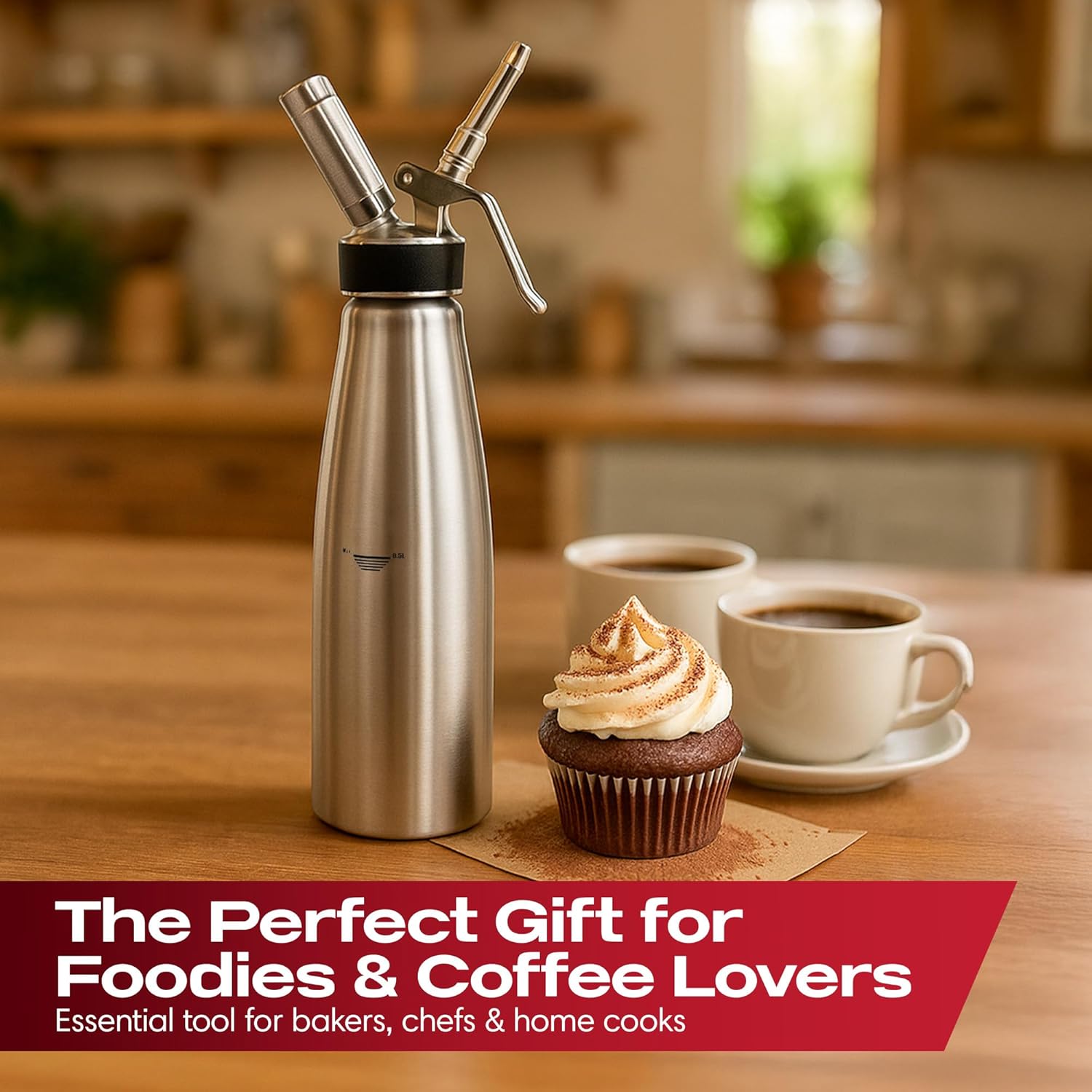 : Decorated dessert using stainless steel whipped cream dispenser