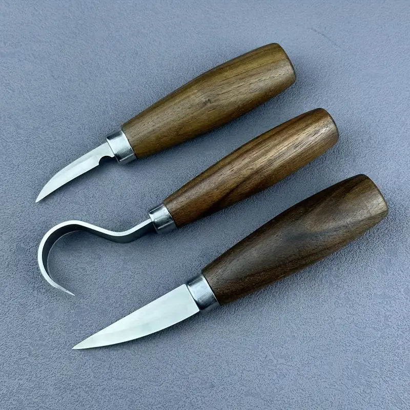 Curved and Straight Wood Carving Knives