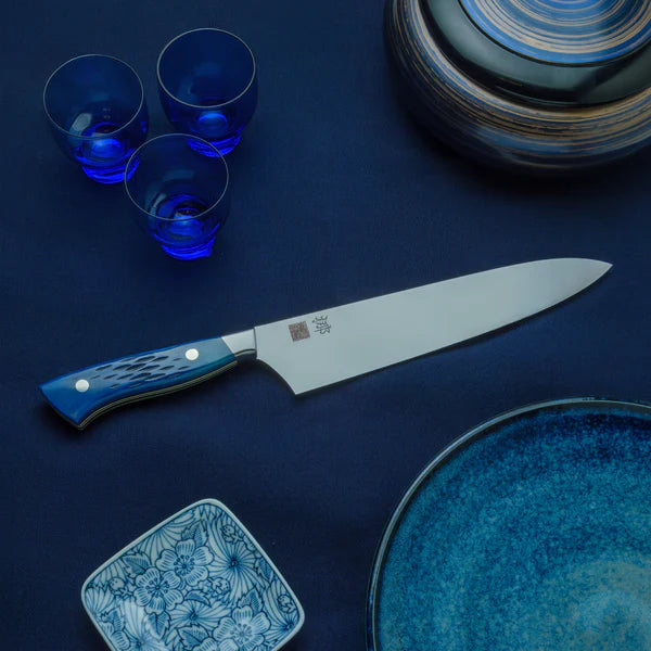 Japanese chef knife chopping vegetables 210mm